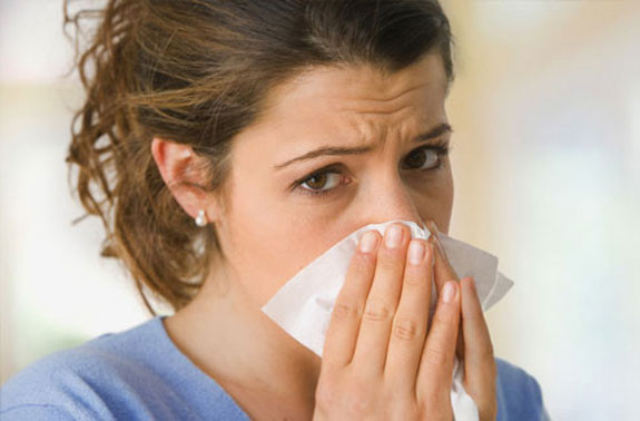 Người mắc các bệnh đường hô hấp mạn tính như viêm mũi dị ứng, viêm mũi xuất tiết, viêm xoang mạn… khi đi bơi sẽ làm bệnh trầm trọng hơn.