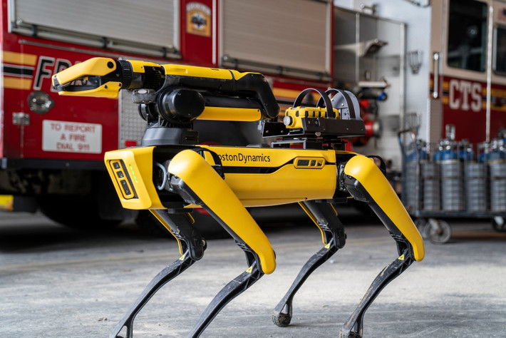 Trong cuộc thử nghiệm cho thấy, việc sử dụng robot trong xử lý rà phá bom mìn giúp làm giảm thiểu sự tham gia của con người trong các tình huống nguy hiểm, đồng thời mở rộng khả năng của robot trong các nhiệm vụ từ xa. Điều này giúp tăng hiệu quả hoạt động, giảm gánh nặng cho lực lượng phá bom và cho phép thực hiện các thao tác phức tạp một cách chính xác hơn.