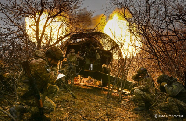 Sau đó, một đơn vị đặc nhiệm của Ukraine tiếp tục cố gắng xuyên qua rừng Olekh để tiến vào Cherkasskaya Konopelka , nhưng cũng bị quân Nga tiêu diệt hoàn toàn. Do rừng Olekh nằm sát Makhnovka, nên quân Ukraine có thể lẻn vào khu rừng tương đối dễ dàng, nhưng việc tiến sâu và đột phá lại gặp rất nhiều khó khăn. Ảnh: RIA Novosti