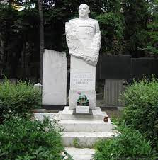 Ngày 28/8/1948, sau một thời gian dài lâm bệnh, bất chấp mọi nỗ lực của các bác sĩ, Pavel Semyonovich Rybalko đã qua đời. Rybalko là một trong những nhà lãnh đạo quân sự đầu tiên của Liên Xô trong Chiến tranh Vệ quốc Vĩ đại qua đời. Tang lễ của vị nguyên soái được tổ chức tại Moscow, ông yên nghỉ tại nghĩa trang Novodevic.