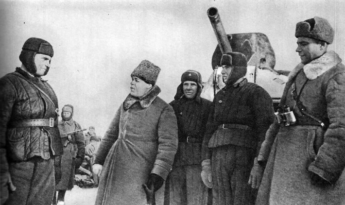 Pavel Semyonovich trở thành phó tư lệnh tập đoàn quân (TĐQ) xe tăng 3, lúc đó đang trong quá trình hình thành. Và vào tháng 8/1942, Thiếu tướng Rybalko được giao quyền chỉ huy TĐQ xe tăng 5. Điều đáng chú ý là một bổ nhiệm như vậy đã làm cho nhiều người hoài nghi.