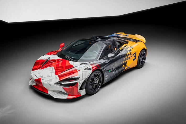 Nhằm tri ân những thành công trong môn đua xe thể thao của mình, hãng siêu xe Anh quốc giới thiệu mẫu McLaren 750S đặc biệt sản xuất giới hạn có tên gọi 3-7-59, được mệnh danh là “dự án kỳ công nhất từng được thực hiện bởi đội ngũ McLaren Special Operations”.