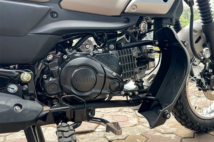 Theo tìm hiểu, ngay trong ngày ra mắt nhiều đại lý đã đặt mua số lượng lớn Yamaha PG-1. Sau đó, khi nhận được lô xe đầu tiên các đại lý sẽ bán xe với mức giá kênh từ 3-5 triệu đồng so với giá niêm yết của hãng. Như vậy, nếu tính cả đăng ký, người dùng sẽ phải chi tới gần 40 triệu đồng.