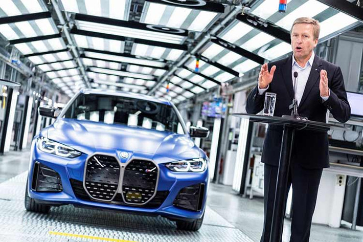 Theo ông Oliver Zipse - chủ tịch của BMW - công ty mẹ của Rolls-Royce cho biết, thế hệ mới của 5-Series Touring sẽ được ra mắt thế giới vào mùa xuân tới. Ông lưu ý rằng mẫu wagon này sẽ có hệ thống truyền động giống như sedan và điều này có nghĩa là sẽ có i5 Touring chạy điện. Việc này không có gì đáng ngạc nhiên khi các tay săn ảnh đã bắt gặp mẫu xe này chạy thử trên đường trước đó.