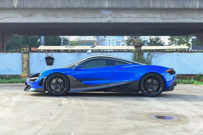 Sự ra đời của McLaren Automotive đánh dấu 1 hãng siêu xe tuổi đời khá non trẻ sẽ cạnh tranh với các lão làng như Aston Martin, Ferrari hay Lamborghini. Nhanh, mạnh nhưng rẻ là những gì McLaren đã làm với các sản phẩm đầu tay như 12C, 650S hay 720S để nhanh chóng chiếm được tình cảm của các tay mê tốc độ.
