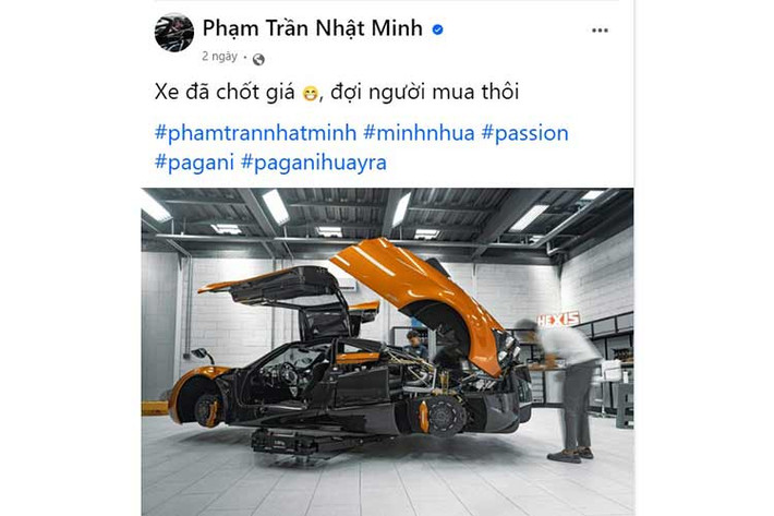 Cụ thể, trong 1 bài đăng trên trang cá nhân vào ngày 24/10, dân chơi Minh Nhựa tiết lộ rằng "Xe đã chốt giá, đợi người mua thôi", kèm theo bức ảnh Pagani Huayra đang nằm trên cầu nâng, 4 bánh xe đã được tháo ra để những người thợ chăm sóc ngoại thất mới như xuất xưởng.