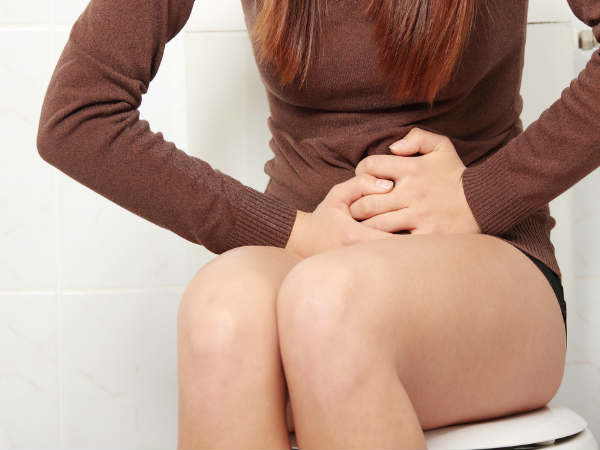 Không nhịn tiểu. Khi bạn có nhu cầu đi tiểu, tốt nhất không được nhịn tiểu. Bởi khi giữ nước tiểu trong cơ thể chỉ khiến cho vi khuẩn sinh sôi nhiều hơn, gây nhiễm trùng đường tiết niệu.