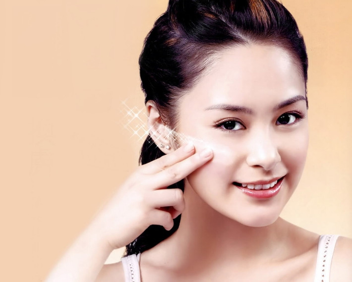 Da dẻ. Bất cứ người nào có làn da xấu cũng đồng nghĩa với việc hormone thay đổi, chế độ ăn uống và sự căng thẳng có thể ảnh hưởng trông thấy trực tiếp đến làn da .