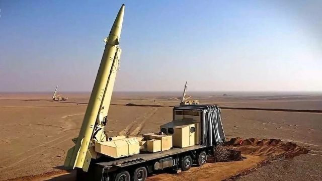 Chủ đề về việc Nga mua vũ khí từ Iran đã được đề cập từ mùa thu năm 2022 và trở thành đề tài thảo luận thường xuyên trên truyền thông quốc tế. Mặc dù có nhiều tuyên bố từ các nguồn tin giấu tên, vẫn chưa có bằng chứng cụ thể nào được đưa ra để xác nhận thông tin này.