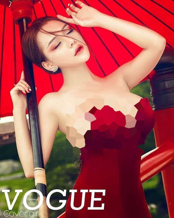 Chọn thiết kế cúp ngực xẻ tim sâu màu đỏ, Mon 2K như hở gần hết phần thân trên gây “nhức mắt” người nhìn.