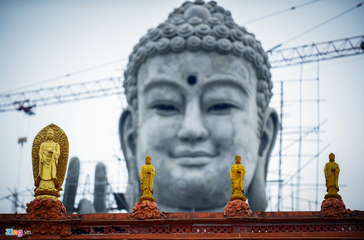 Đến nay dù đã thành hình nhưng còn nhiều hạng mục nội thất bên trong phải hoàn thiện nên phải mất vài năm nữa công trình này mới có thể đưa vào sử dụng.