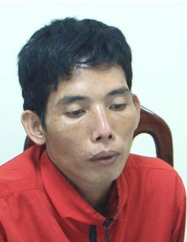 4. Lường Văn Lả (26 tuổi, trú tại xã Thanh Nưa, huyện Điện Biên) bị khởi tố về hành vi giết người.
