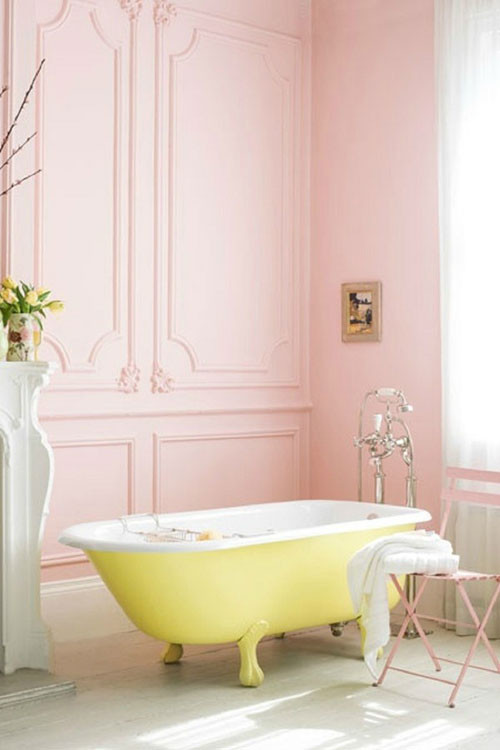Mẫu phòng tắm đáng yêu này có lẽ sẽ khiến những cô nàng “bánh bèo” mê mẩn. Ảnh: Luxuryliving.