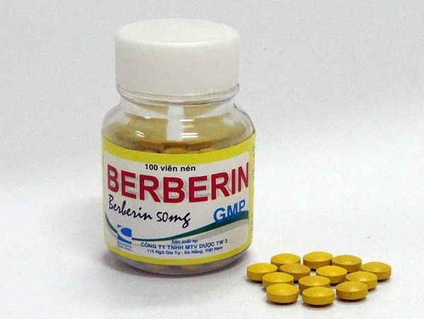 Mỗi nhà cũng cần chuẩn bị thêm lọ thuốc berberin (kháng sinh trị tiêu chảy có nguồn gốc thực vật) để dùng khi có những biểu hiện bất thường ở cơ quan tiêu hóa.