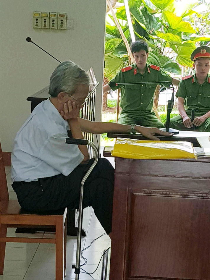 Theo bản tin thông báo trên Thời báo Ngân hàng, ông Nguyễn Khắc Thủy đã chết tại nhà riêng vào lúc 23h ngày 20/1/2021. Lễ di quan đã diễn ra vào ngày 23/1/2021. Ảnh: Phụ nữ Việt Nam