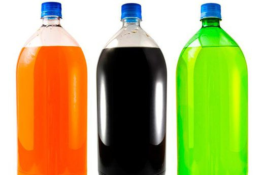 Soda kiêng không có calo, nhưng không có bằng chứng cho thấy uống soda kiêng này sẽ giúp bạn giảm cân.
