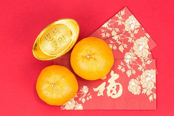 Những giỏ quýt được trang trí tỉ mỉ, công phu, bắt mắt với mong muốn mang đến thật nhiều niềm vui và hạnh phúc cho người được tặng. Ảnh: datviettour.