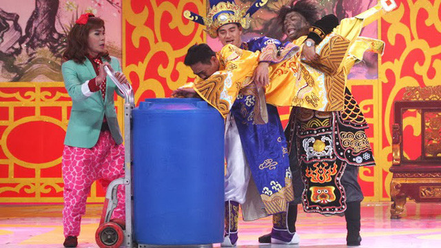 Táo quân 2014 lại mang đến làn gió mới khi để người dân cất lên tiếng nói của chính mình. Cũng trong chương trình này, vai Ngọc Hoàng do Quốc Khánh đảm nhận có nhiều đất diễn hơn.