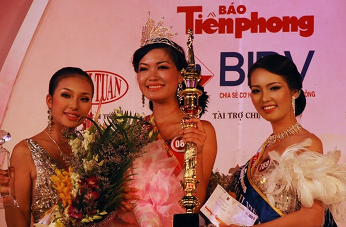 Thụy Vân đoạt danh hiệu Á hậu 2 cuộc thi Hoa hậu Việt Nam 2008. Ngoài ra cô còn đoạt giải Thí sinh trả lời ứng xử hay nhất.