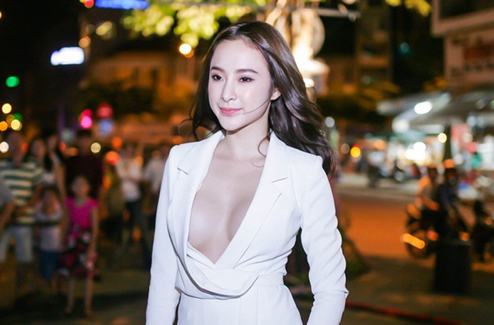 Không chỉ gây sốc với những màn khoe da thịt phản cảm ở tuổi vị thành niên, Angela Phương Trinh còn “nổi tiếng” nhờ những phát ngôn gây sốc.