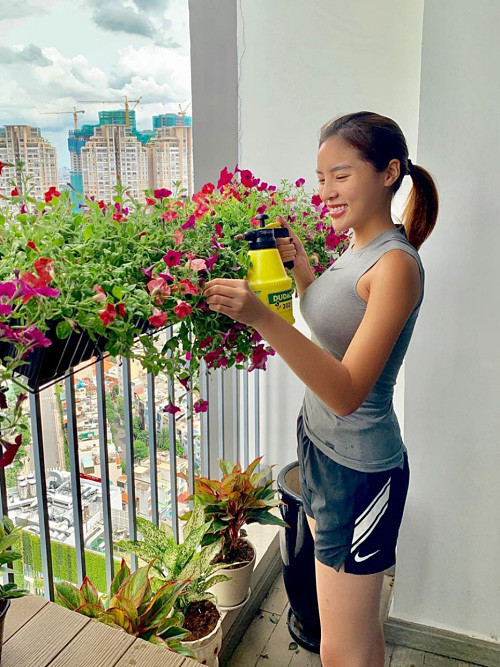 Cuộc sống vui vẻ hiện tại của “Hoa hậu nhiều scandal nhất Vbiz” một thời.