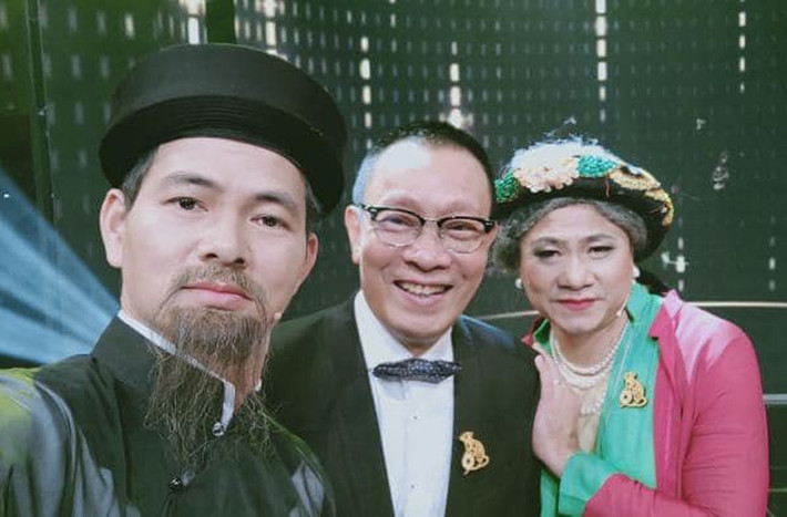 Lại Văn Sâm vẫn nhiệt tình tham gia các chương trình của VTV, các đêm nhạc lớn… Thậm chí nhiều khán giả còn cho rằng tần suất xuất hiện của anh còn nhiều hơn thời kỳ vẫn đương chức.