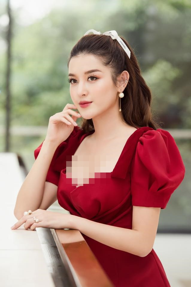 Á hậu Huyền My sở hữu gương mặt thanh tú, đẹp hoàn hảo không góc chết.