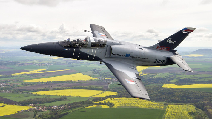 Tốc độ tối đa của L-39NG là 775 km/h, bán kính hoạt động: 1.400 km (cự ly bay chuyển sân: 2.590 km khi dùng nhiên liệu bên trong), thời gian hoạt động liên tục trên không: 4 giờ 30 phút (ở độ cao 6.000 m), trần bay tối đa: 11.500 mét. Tốc độ leo: 23 m/s.