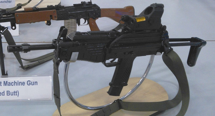 Tờ Times of India đã đưa tin về mẫu súng tiểu liên mới, được gọi là Carbine JVPC. Mẫu súng JVPC, là nỗ lực của quân đội Ấn Độ đang cố gắng thay thế thế loại carbine cỡ nòng 9mm của Nga hiện đang được sử dụng trong các lực lượng quân sự của Ấn Độ, nhưng đã lạc hậu hơn so với mẫu tiểu liên của các nước trong khu vực.