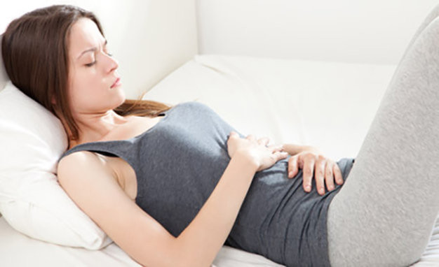 Ngoài ra, ở nhiều trường hợp bị dị ứng với thuốc: có thể nhẹ như nổi mề đay, mẩn ngứa hoặc nặng như khó thở, choáng, tụt huyết áp.