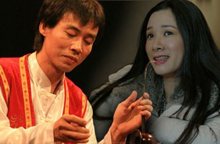 Thanh Thanh Hiền kết hôn với người chồng đầu, nghệ sĩ đàn bầu Hoàng Anh Tú từ năm 1997 đến năm 2010 và có hai con gái chung.