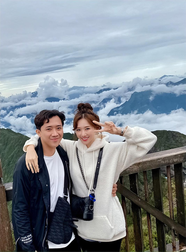 Sự nghiệp của cả hai cũng phát triển hơn khi trở thành vợ chồng. Họ được xếp vào danh sách những nghệ sĩ có thu nhập khủng của Vbiz.