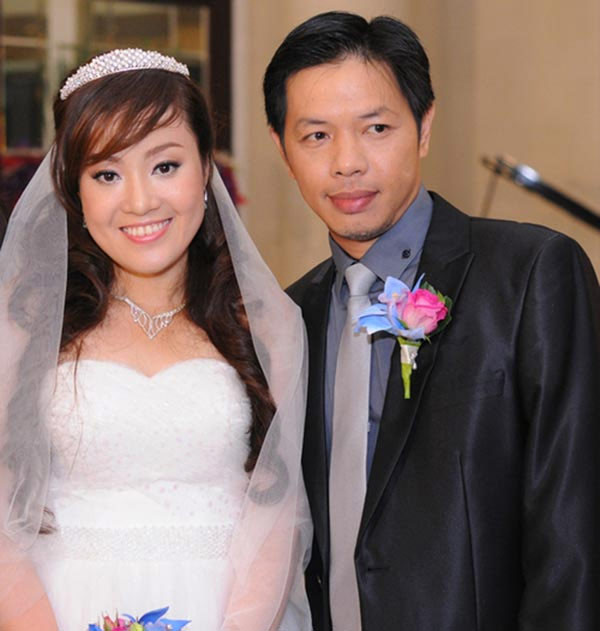Sau khi ly hôn nữ diễn viên hài Cát Phượng, hiện Thái Hòa đang có gia đình hạnh phúc bên người vợ thứ hai, tên Hồng Thu. Hai người có một cậu con trai chung tên ở nhà là Nemo.
