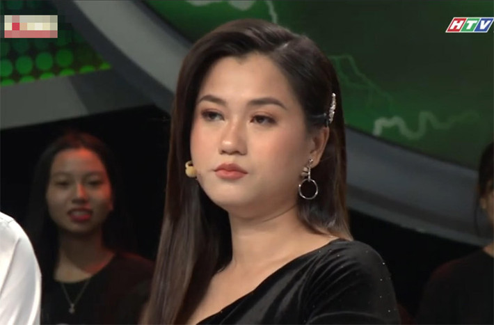Nhóm antifan của nữ diễn viên hài Lâm Vỹ Dạ có tên gọi “Hội những người không yêu chị Dậm”. Các thành viên trong nhóm đã đưa ra những lập luận chỉ trích Lâm Vỹ Dạ.