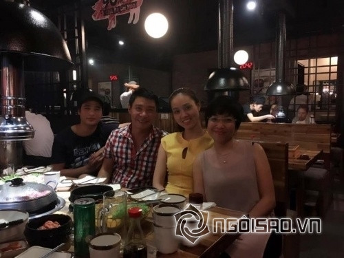 MC Thảo Vân từng chia sẻ trên báo rằng: “Nhiều người thường bảo không thể làm bạn với người xưa. Tôi thì lại có mối quan hệ khá tốt với chồng cũ, với cả những người trước kia lẫn hiện tại của anh Lý. Tôi nghĩ mình cũng may mắn khi họ đều là những người tử tế”.