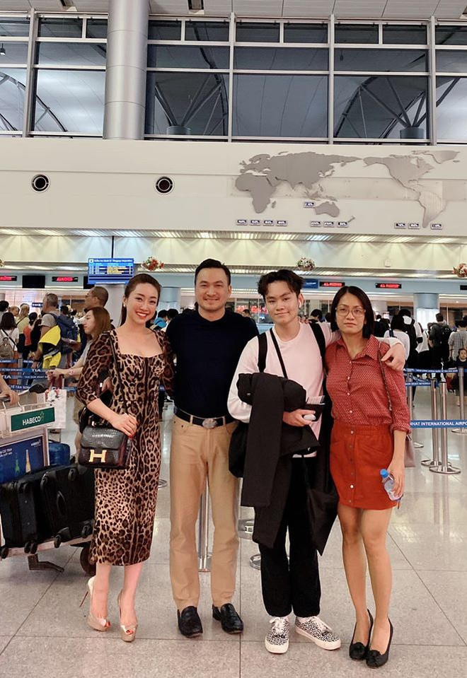 Chi Bảo và hai người phụ nữ đặc biệt của mình còn thường xuyên tương tác với nhau để chia sẻ những mối quan tâm về con cái và sức khỏe...