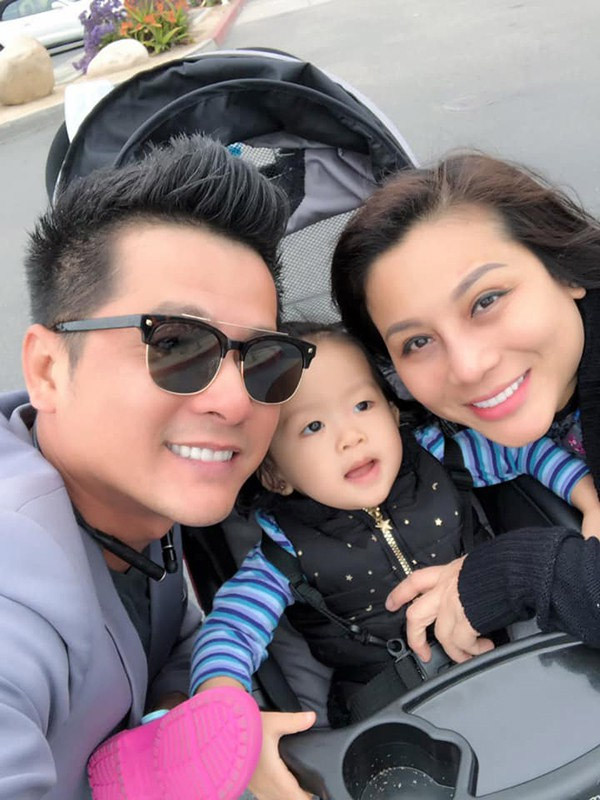 Quỳnh Như chia sẻ rằng 2 tháng gần đây, nam diễn viên bỏ nhà đi để mặc vợ con sau khi cô không muốn anh quay một chương trình. Quỳnh Như cho biết, sau khi Hoàng Anh bỏ nhà đi, con gái của cặp đôi rất nhớ bố. Vì vậy, Quỳnh Như đã hạ cái tôi, nhắn tin cho Hoàng Anh, trả lời phỏng vấn báo chí để gửi lời xin lỗi đến anh song nam diễn viên không bận tâm.