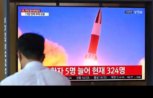 Hãng thông tấn nhà nước Triều Tiên KCNA hôm thứ Tư đưa tin, họ đã thực sự phóng một tên lửa siêu thanh. Tên lửa này được gọi là Hwasong – 8 và được phóng từ Toyang-ri.