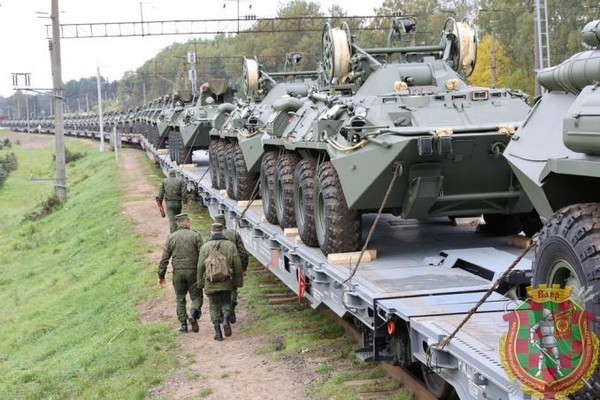 Theo được biết, lô thiết giáp chở quân BTR-82A đầu tiên đã được chuyển giao cho Lực lượng Vũ trang Belarus vào cuối tháng 9 vừa qua.