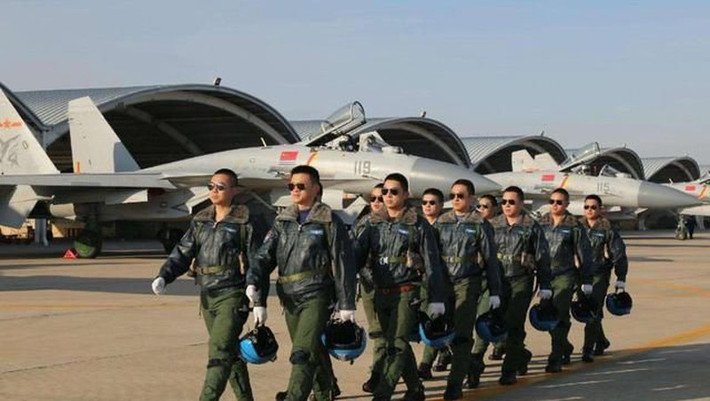 Có thể thấy, tất cả đều là những mẫu máy bay chiến đấu cực kỳ tối ưu trong tác chiến của Trung Quốc, tạo nên nền tảng cho việc Trung Quốc mang thứ hạng xếp thứ 3 thế giới. Nguồn ảnh: Sina.