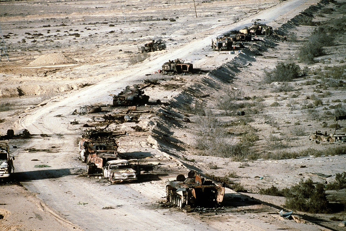 Ngược lại, lực lượng các xe tăng Nga của Iraq đã bị phá huỷ phấn lớn trong thời gian diễn ra chiến dịch, sau khi gánh chịu các đòn tấn công áp đảo từ liên quân.