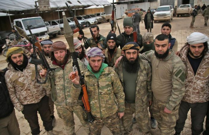 Các đơn vị phiến quân Ankara, do Thổ Nhĩ Kỳ kiểm soát tại Syria, họ đã cố gắng tiến hành một cuộc tấn công lớn vào thành phố Ain Issa, một động thái rất bất ngờ.