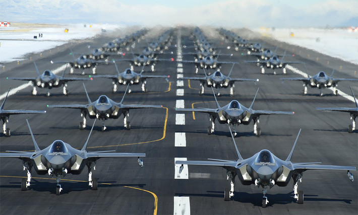 Quân đội Australia cũng nói thêm, với sự bổ sung thêm 4 chiếc chiến đấu cơ F-35A này, hiện nay đã có sự xuất hiện của 41 chiếc chiến đấu cơ tàng hình thế hệ thứ 5 trong hàng ngũ của Không quân Hoàng gia Australia.
