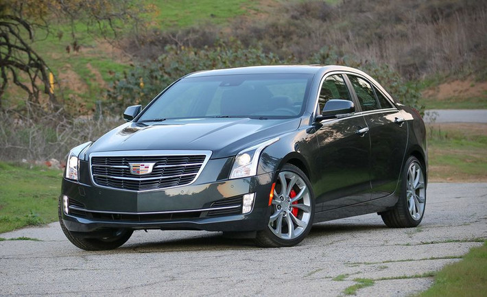 Cadillac vừa quyết định khai tử luôn 2 mẫu ATS sedan và bản hiệu suất cao ATS-V. Trong đó, Chiếc Cadillac ATS-V sẽ bị loại khỏi danh mục sản phẩm vào năm 2020, chậm hơn 1 năm so với bản sedan. Hãng xe này cho biết, lý do chính đi đến khai tử ATS sedan là do hàng ghế sau cũng những mẫu xe này không thực sự thoải mái, đó là yếu tố gây trở ngại trong lòng khách hàng.