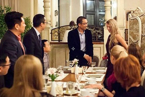 Trung tâm tư vấn cho hay, cuộc gặp gỡ giữa các thương gia và gái địa phương thành công ngoài sự mong đợi. Các cô gái cũng đáp ứng được đầy đủ yêu cầu của các đại gia là xinh đẹp, ngoan ngoãn, tự nhiên, điềm tĩnh, hay cười và ít cãi đàn ông".
