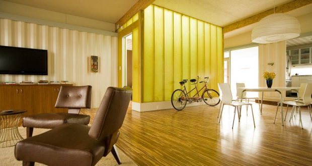 Bên trong nhà container đẹp và sang không khác gì một căn biệt thự.