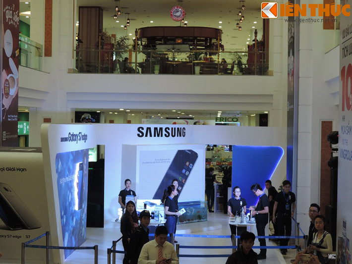 Cận cảnh khu vực trải nghiệm thực tế của Samsung.