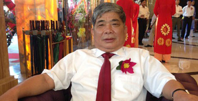 Đại gia "điếu cày" thâu tóm Cienco5 Land. Tháng 4 vừa qua, đại gia này đã vung nghìn tỷ để thu mua công ty Cienco 5 Land. Tổng giá trị thương vụ này là 3.500 tỷ đồng. Trong đó bao gồm, 1.000 tỷ đồng mua lại 95% cổ phần tại Cienco 5 Land và 2.000 tỷ đồng khoản nợ Mường Thanh sẽ đứng ra trả thay cho doanh nghiệp này.