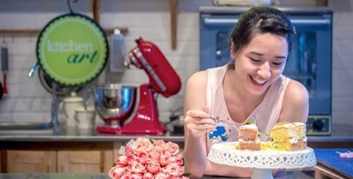 Dù cho thương hiệu The Kafe có giữ được chất lượng như lúc kinh doanh thủa ban đầu hay không thì Đào Chi Anh vẫn là cô gái gây được ấn tượng mạnh trong cộng đồng Startup Việt Nam. Cô là tấm gương cho sự sáng tạo không ngừng nghỉ, dám biến ước mơ, đam mê thành hiện thực. Ảnh: Afamily.