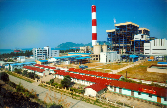 Đây là toàn cảnh nhà máy nhiệt điện tại khu liên hợp gang thép của tập đoàn Formosa ở Hà Tĩnh.